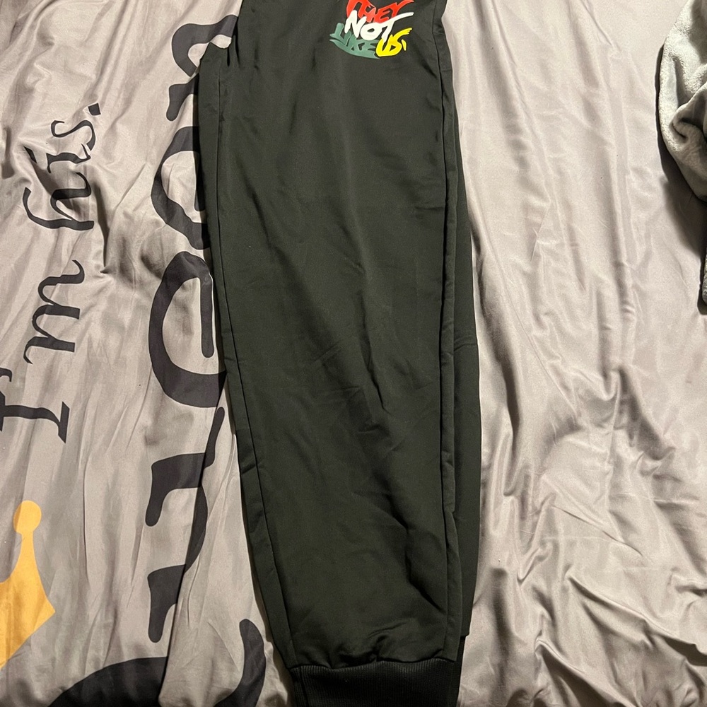 Black Graphic Jogger Set - Picture 3 of 3